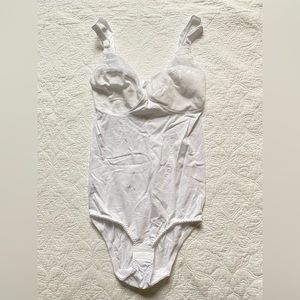 Body shaper white cotton 38DD